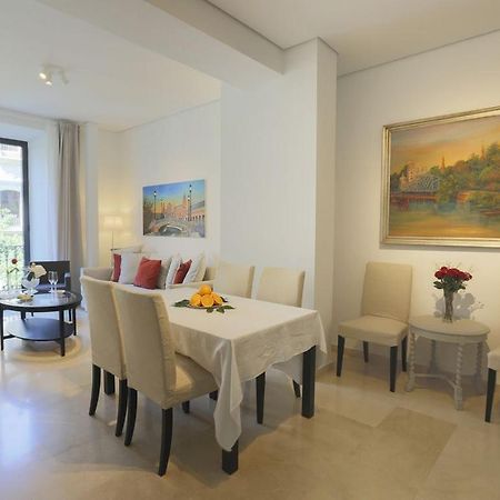 Epicenter II Nuevo Y Lujoso Apto Parking Gratis Perfecta Ubicacion เซบีญา ภายนอก รูปภาพ